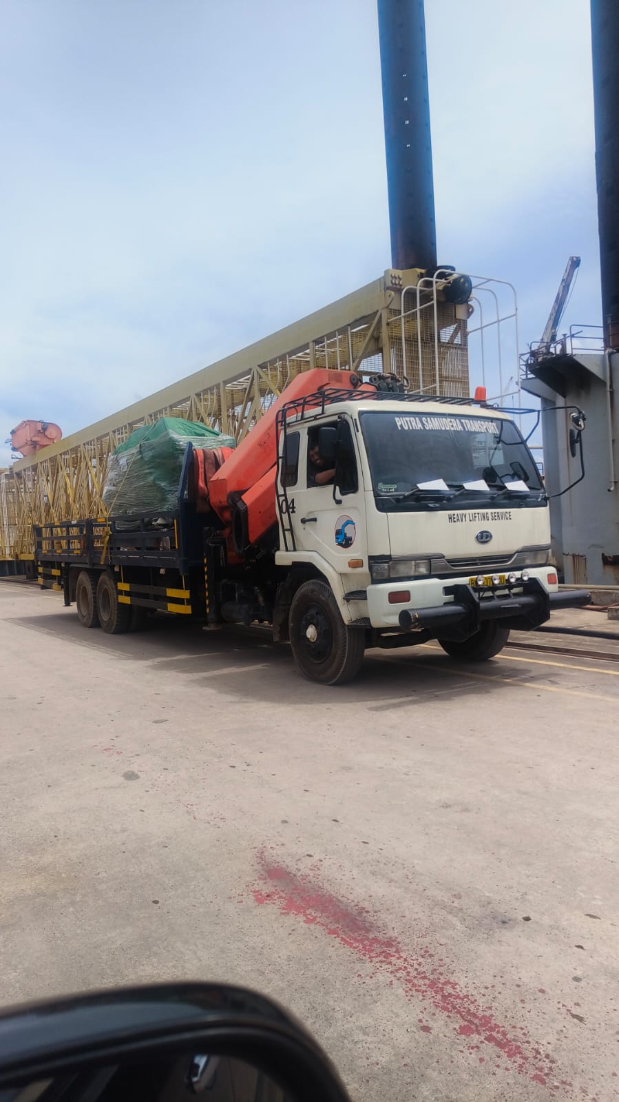 Logistics & Distribution